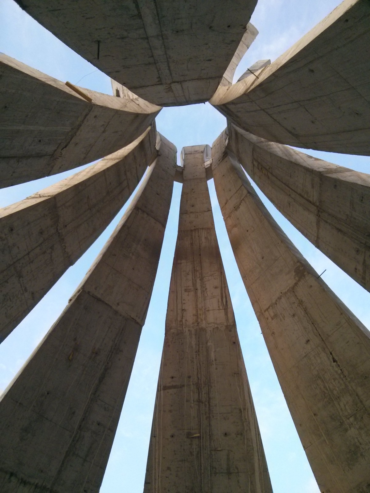 Bekreve İlim Monumenti - Fotoğraf 5